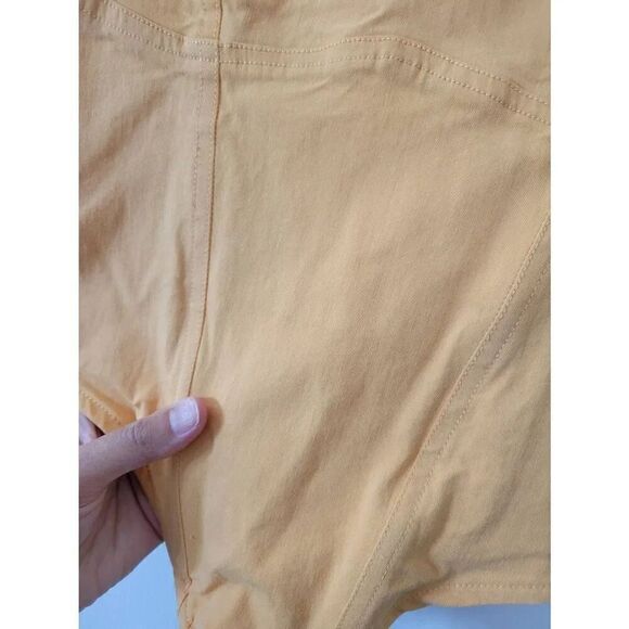 HOUSE OF CB Flavia Sculpting Corset Top S and Skirt XS, Yellow - Picture 4 of 12